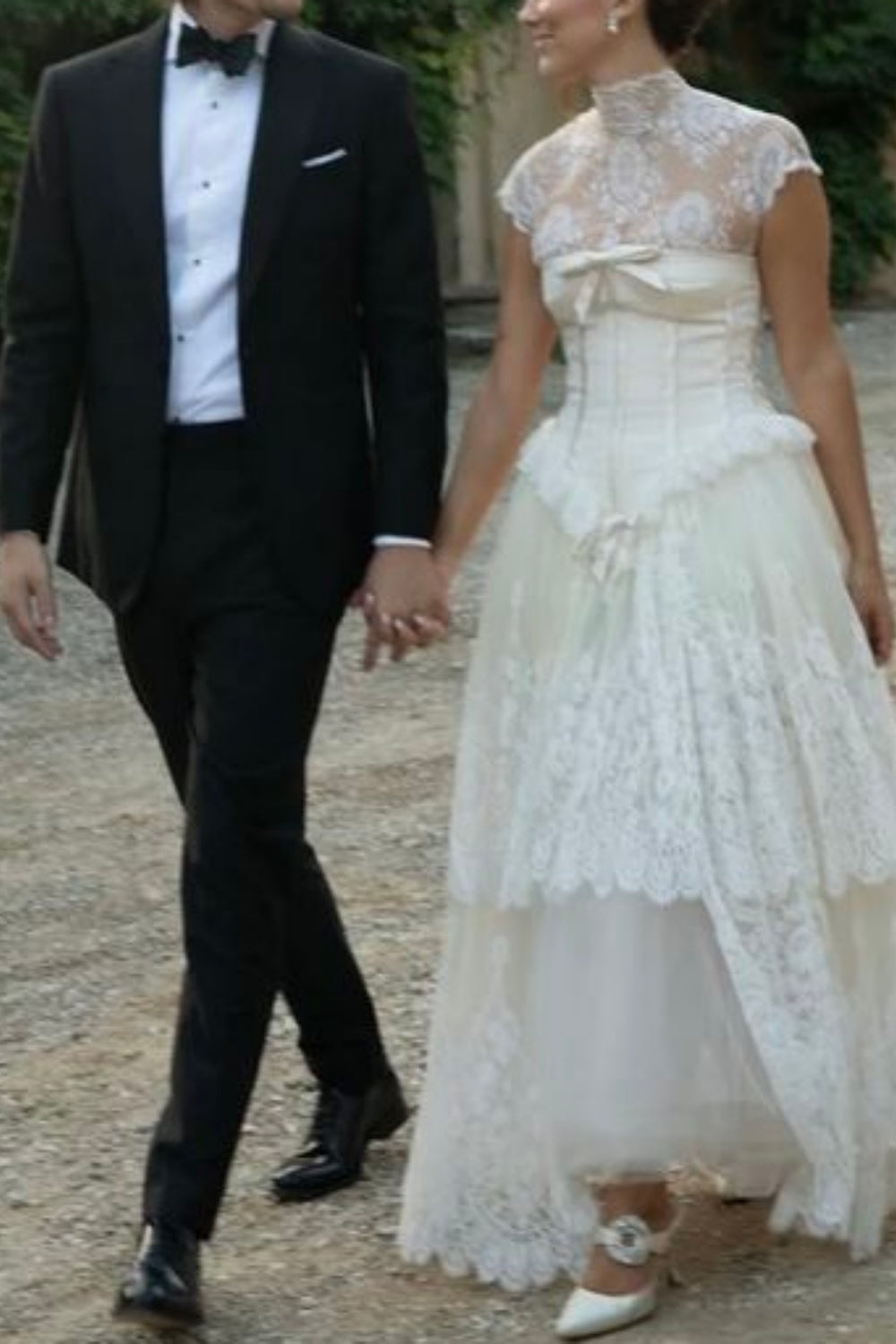 NiceVestidos--Pure white exquisite lace long wedding dress NV5836