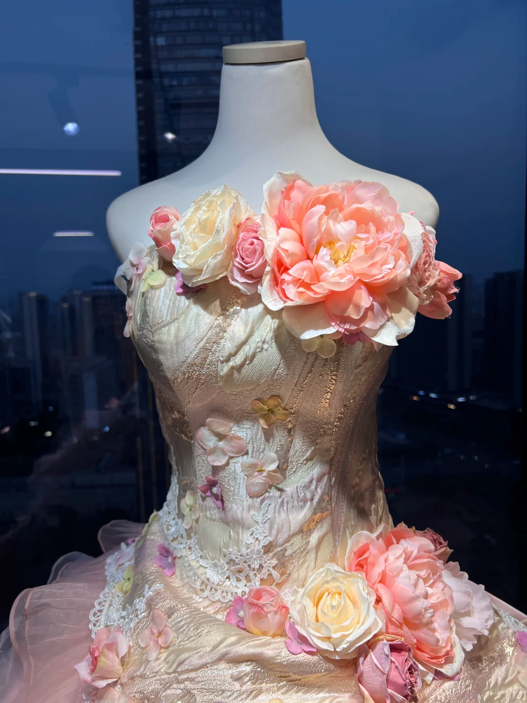 Strapless Pink Gold Vintage Ball Gown 3D Floral Lace Tiered Ruffle Tulle Prom Dress  NV7033