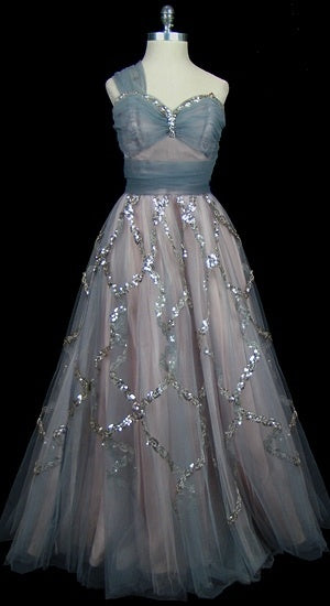 NiceVestidos - Robe de soirée trapèze à manches courtes, en tulle gris clair, ornée de sequins, longueur au sol, NV5781