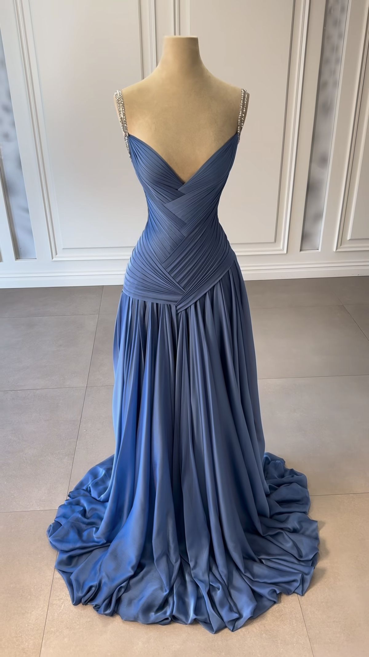 Blue Fashion Ruffle Elegant Long Satin Floor Length Rhinestone Strap Prom Dress Evening Dress Party Dress nv5119