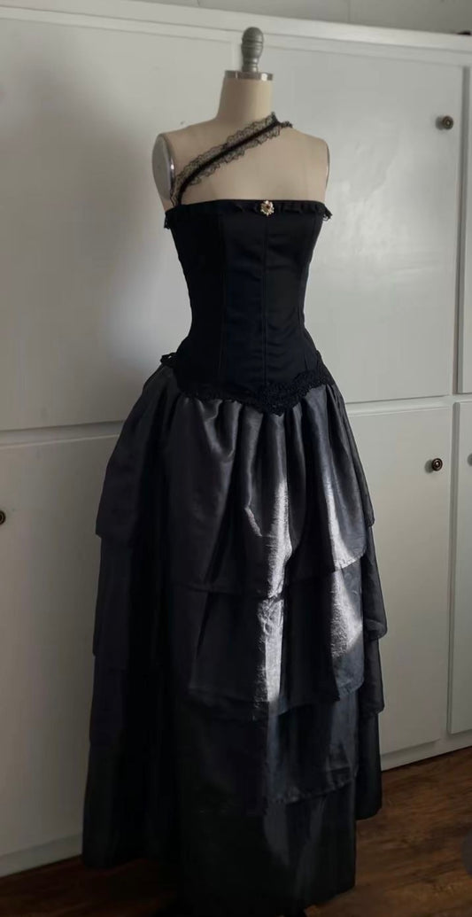 One-Shoulder Sleeveless Black Satin Tiered Maxi Dress | Vintage Dark Lace Corset Gown for Gala Party NV6301