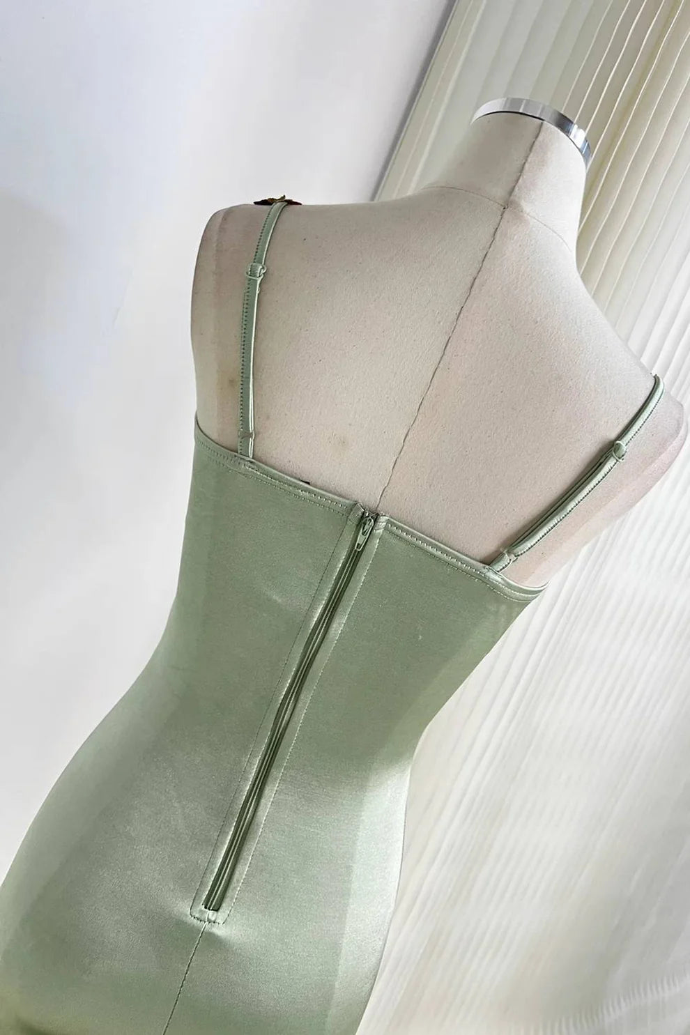 Sage Green Stylish Elegant Delicate Floral Embroidery Short Satin Party Dress Prom Dress Evening Dress Prom Dress nv4035