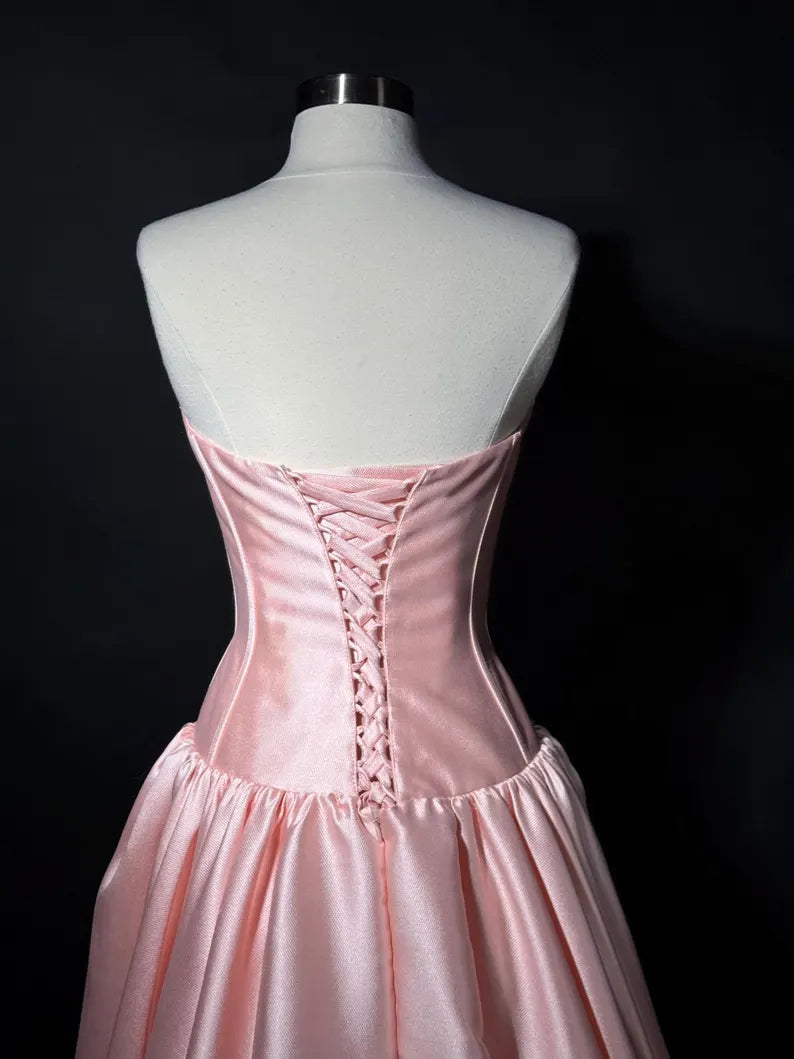 Rosa schlichtes, elegantes, langes, bodenlanges A-Linien-Ballkleid aus Satin, NV3738