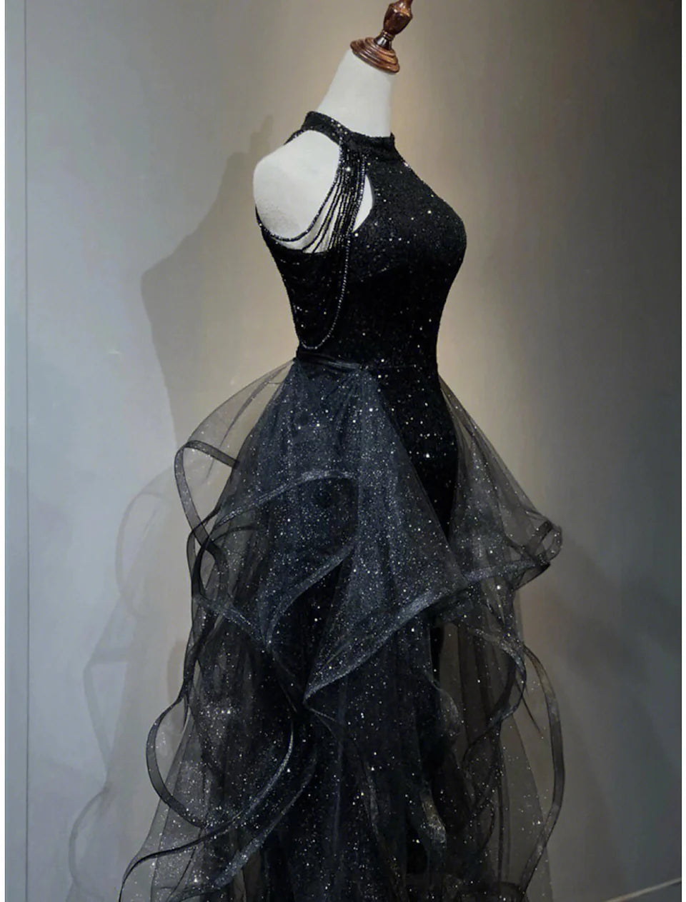 Black Shiny Elegant A-line Floor-length Sequined Ball Gown Evening Dress Prom Dress nv3949
