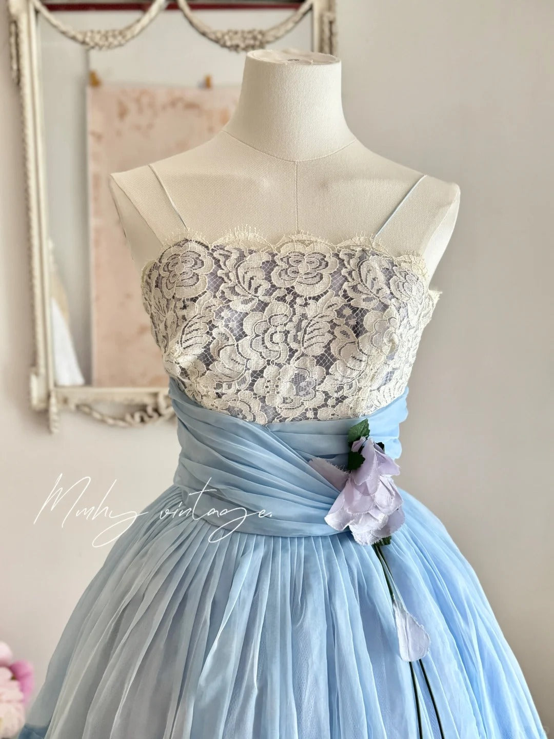 Blue sweet and cute Tutu dress with a purple flower around the waist, A-line skirt, mid-length/short prom dress, evening dress, adult ceremony dress, birthday dress, prom dress nv4097
