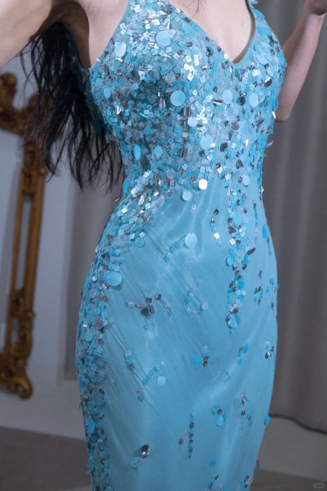 Robe de soirée longue en mousseline de soie, col en V, bleu brillant, à paillettes, nv5127