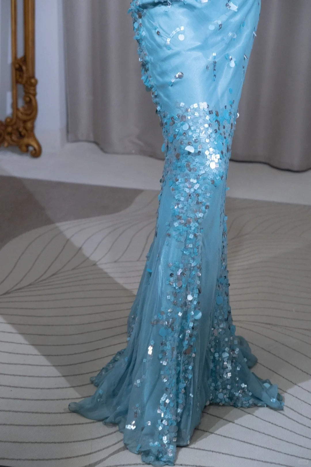 Robe de soirée longue en mousseline de soie, col en V, bleu brillant, à paillettes, nv5127