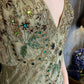 Ravissante robe de bal vintage longue et exquise, vert foncé, ornée de perles, nv5434