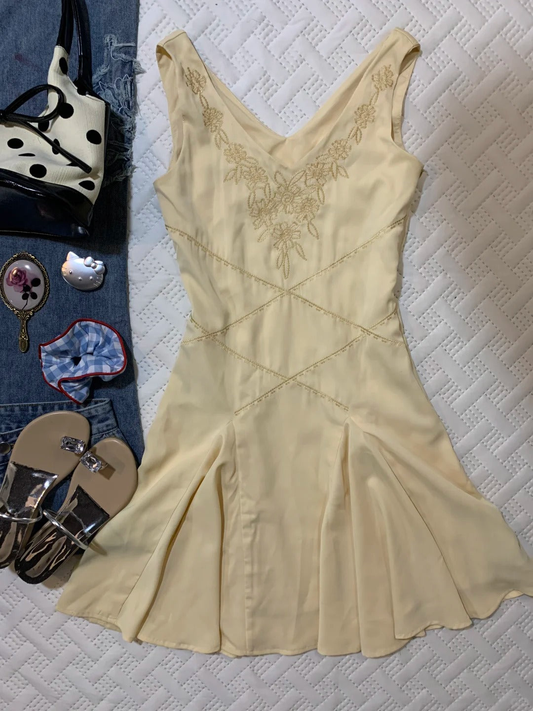 NiceVestidos--Short chiffon homecoming dress yellow exquisite floral beaded vest sleeveless dress vintage retro outfit girl dress NV5657