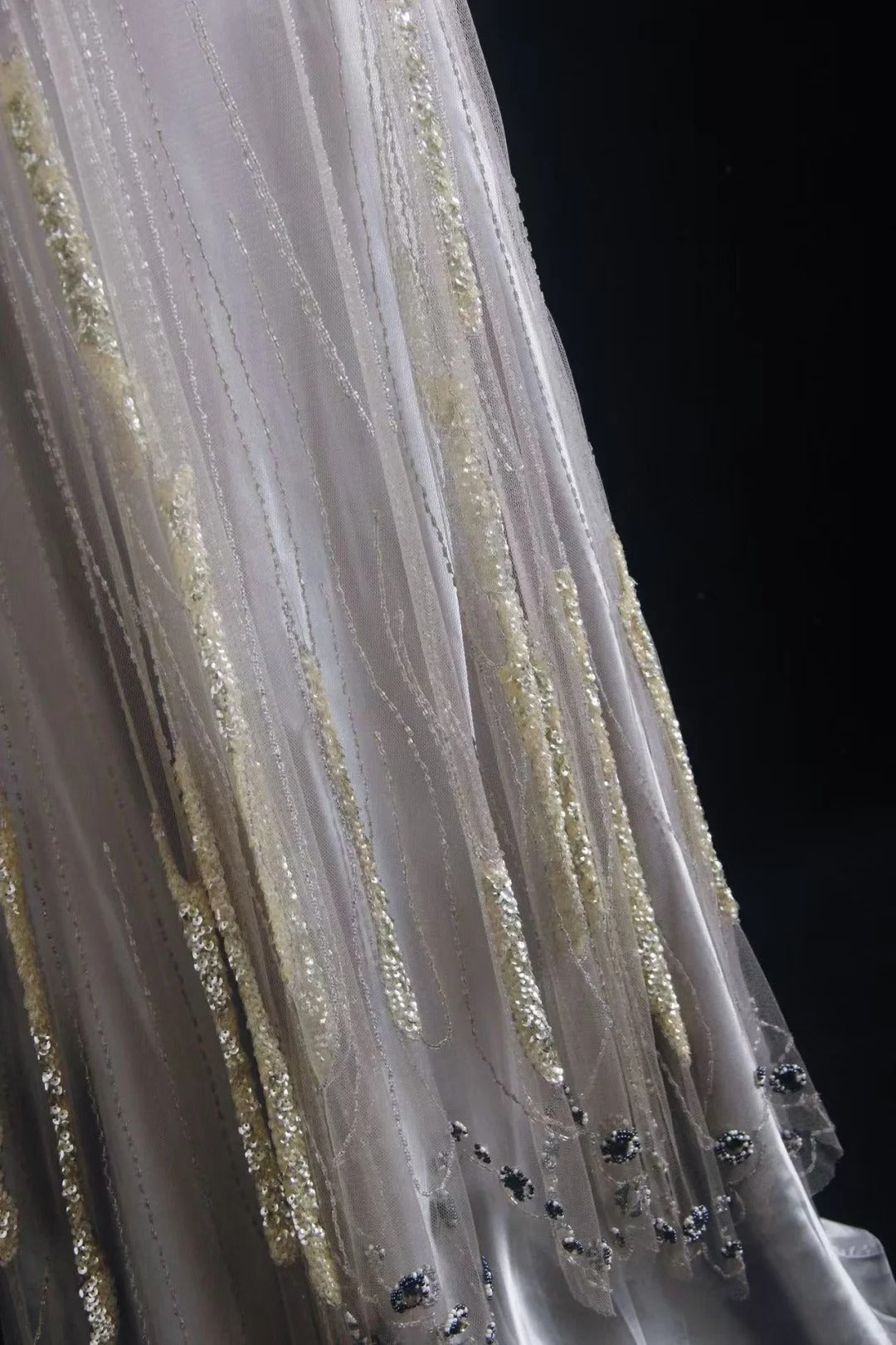 Silver tulle beaded, shiny and gorgeous, Galaxy Heavy Vintage double-shouldered Gatsby-style dress, ball gown, evening gown, party dress nv5207