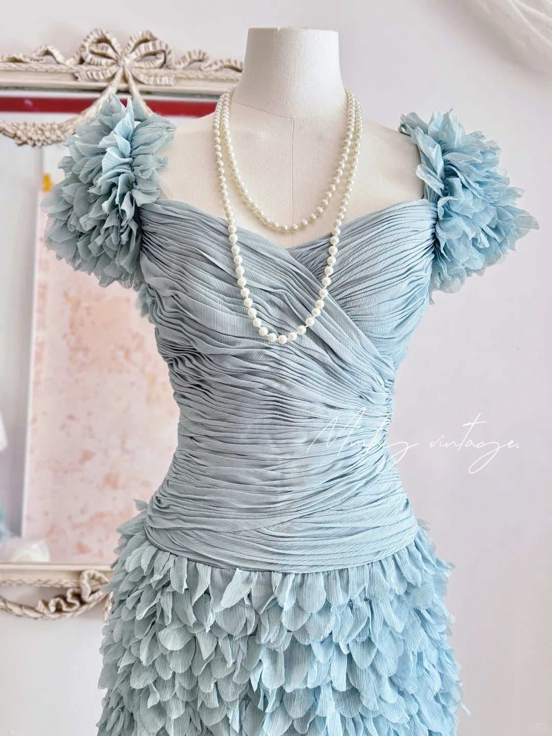 Haze blue retro sweet cute fashion pleated heavy feather tulle gauze small dress short prom dress evening dress birthday party dress nv4089