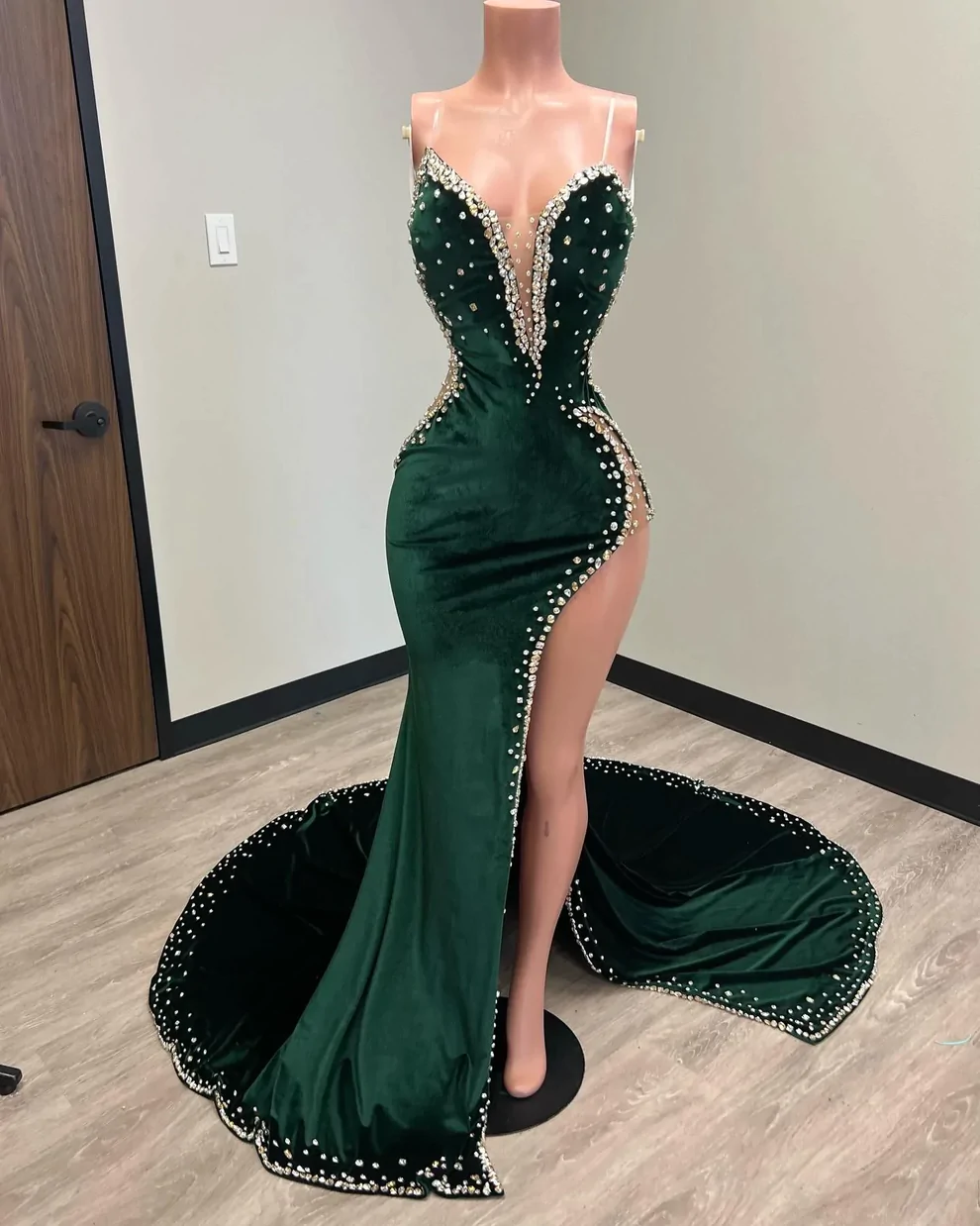 Black Girl Prom Dresses Long Mermaid Green Prom Gown With Train nv737