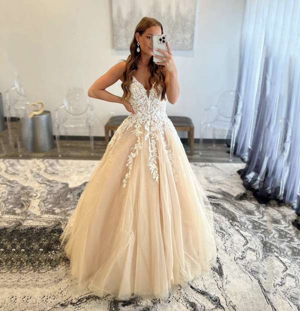 Charming tulle prom dress,champagne applique evening dresses,v-neck prom ball gown nv286
