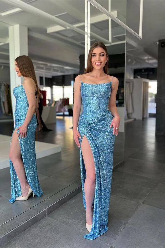 Robe de bal longue à bretelles spaghetti et paillettes bleues avec fente nv470